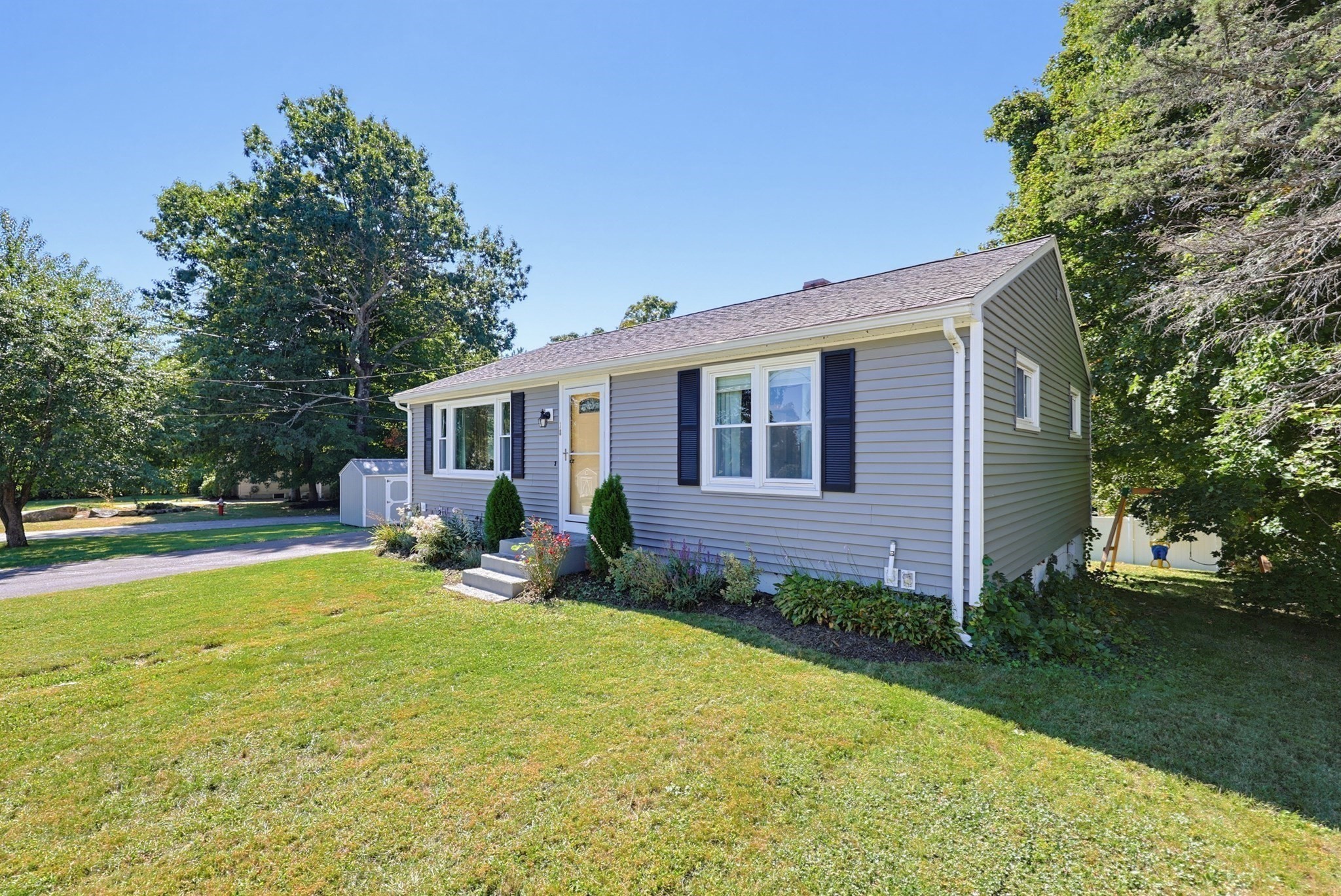18 Longview St. Property Photo 4