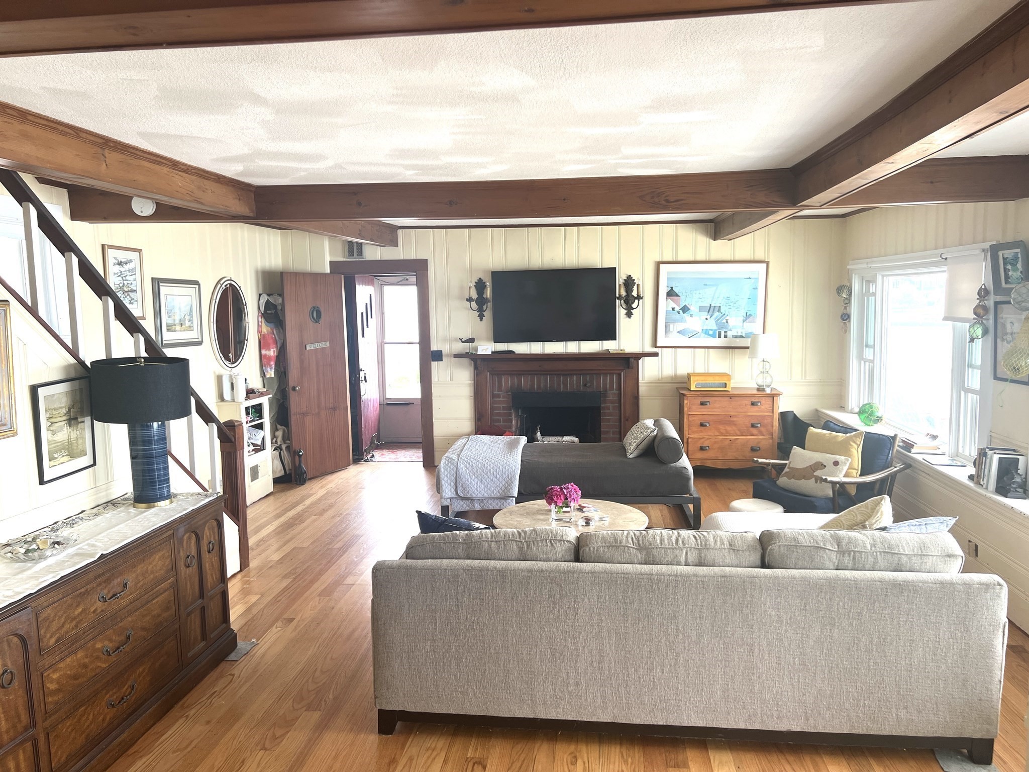 15 Beach Street Ct Property Photo 5