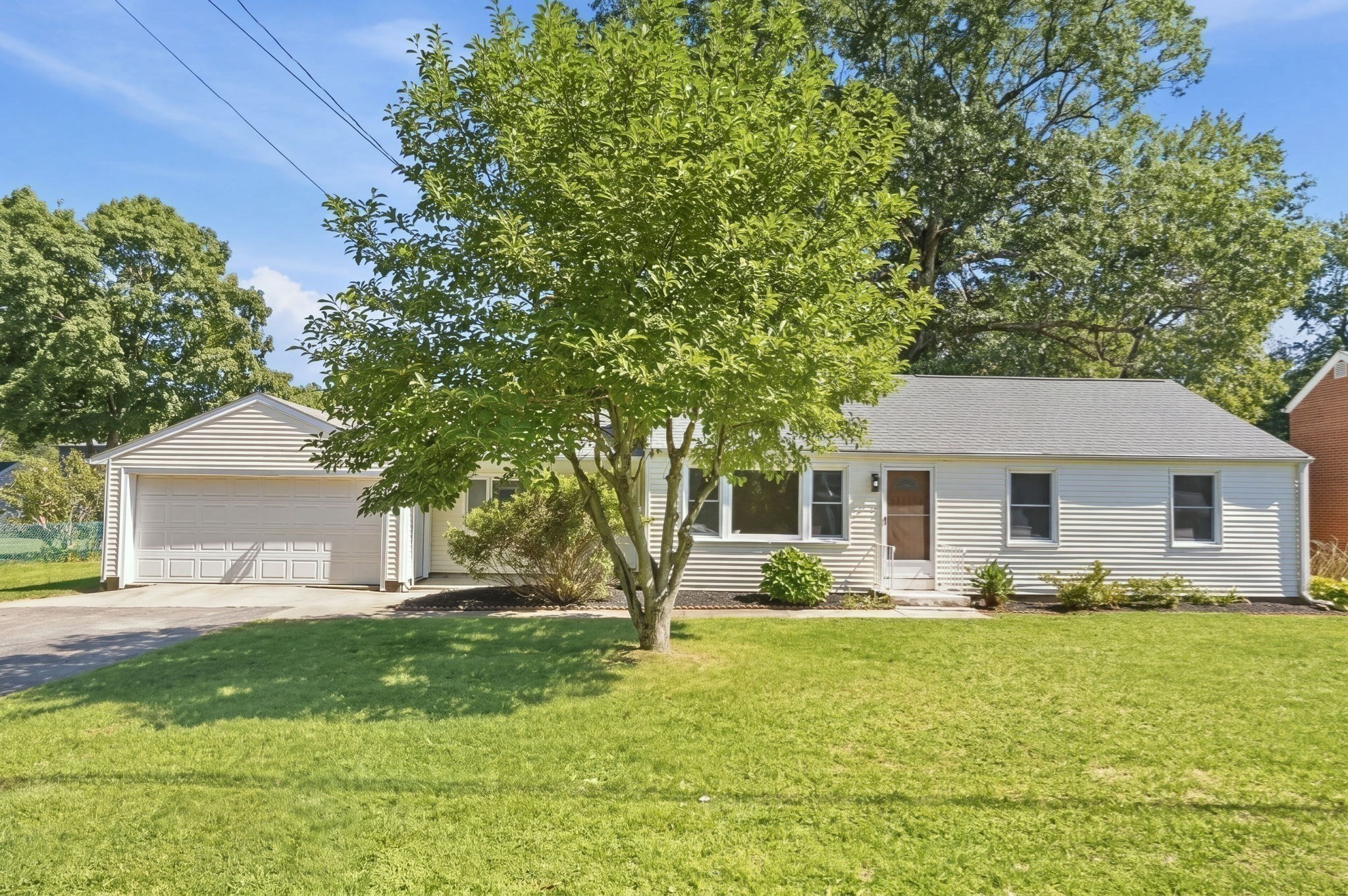145 Gates Ave Property Photo 37