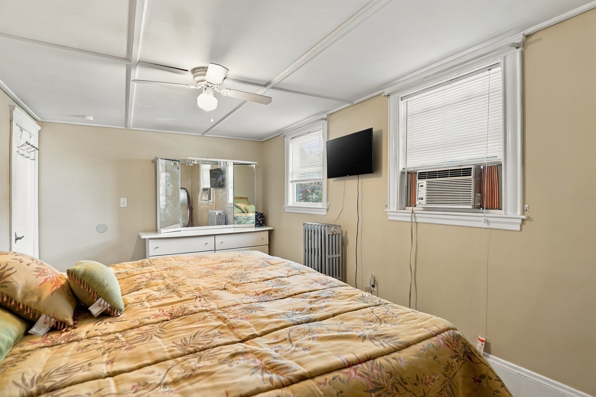 7 Geneva Avenue Property Photo 20