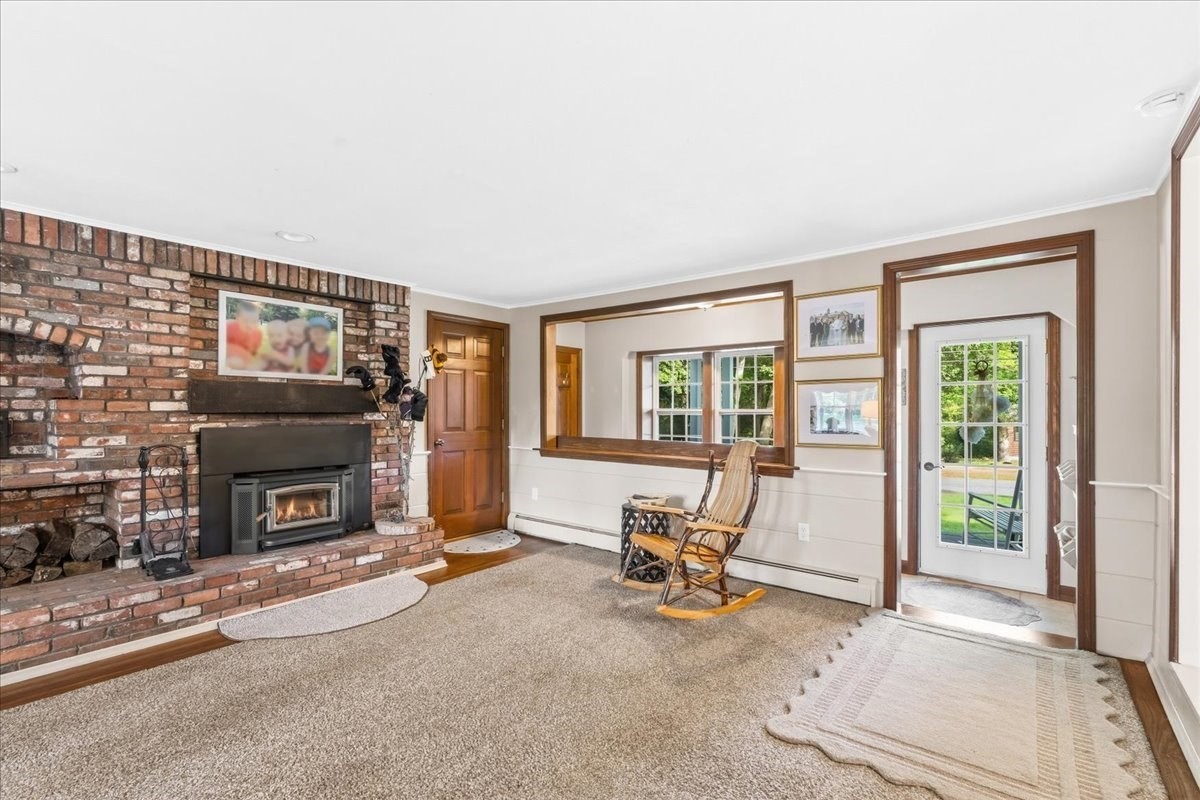 60 Townsend Rd Property Photo 9