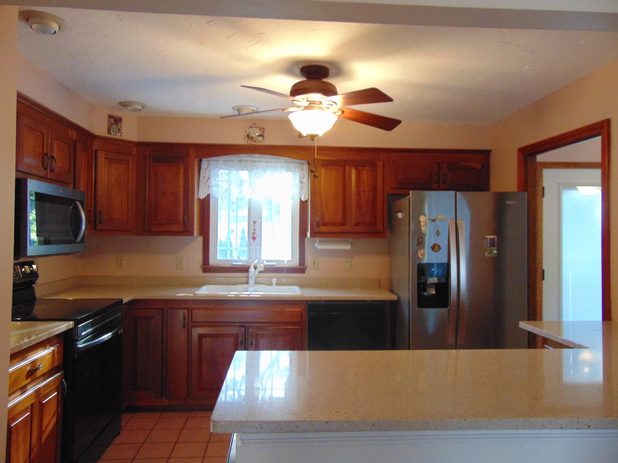 123 Eva Drive Property Photo 6