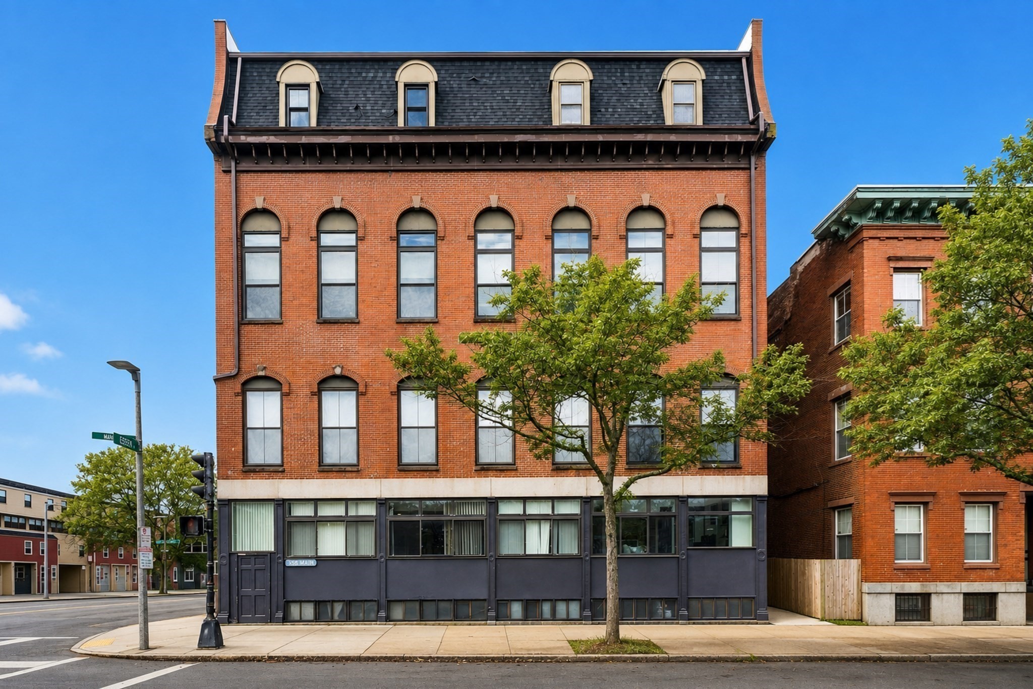 356-358 Main St # G2 Property Photo 1
