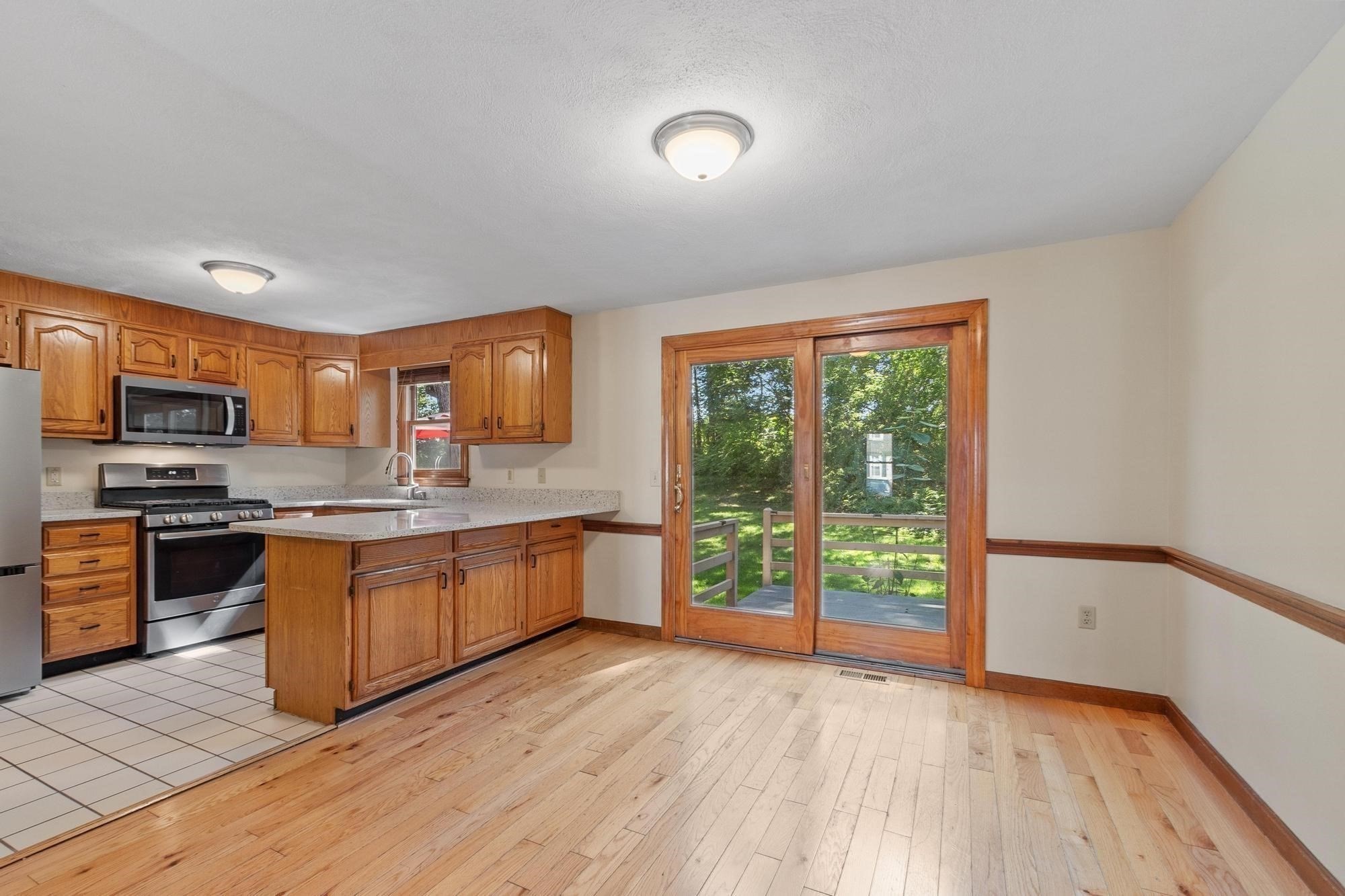 895 Wellman Avenue # 895 Property Photo 10
