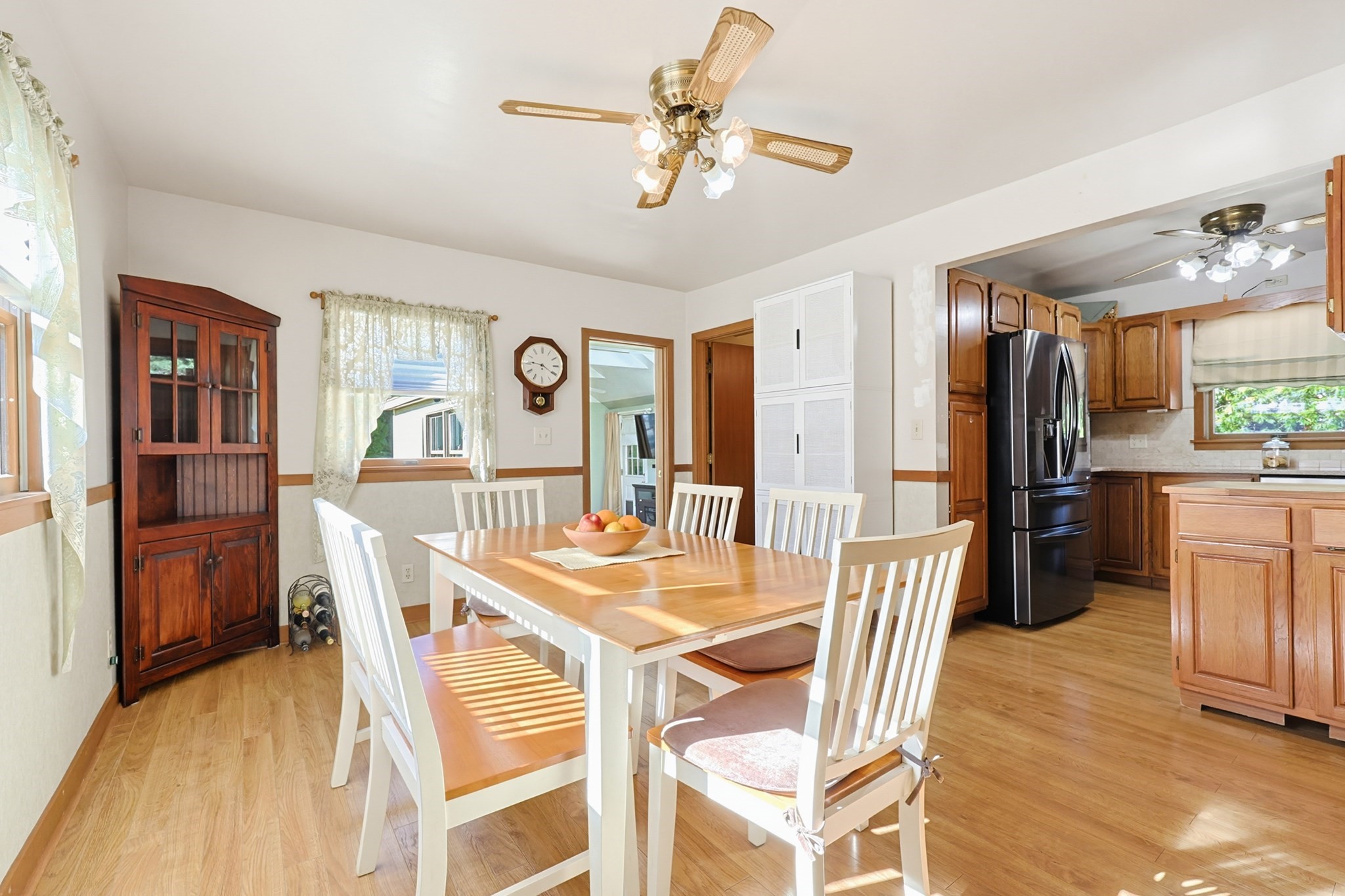 136 East Street Property Photo 10