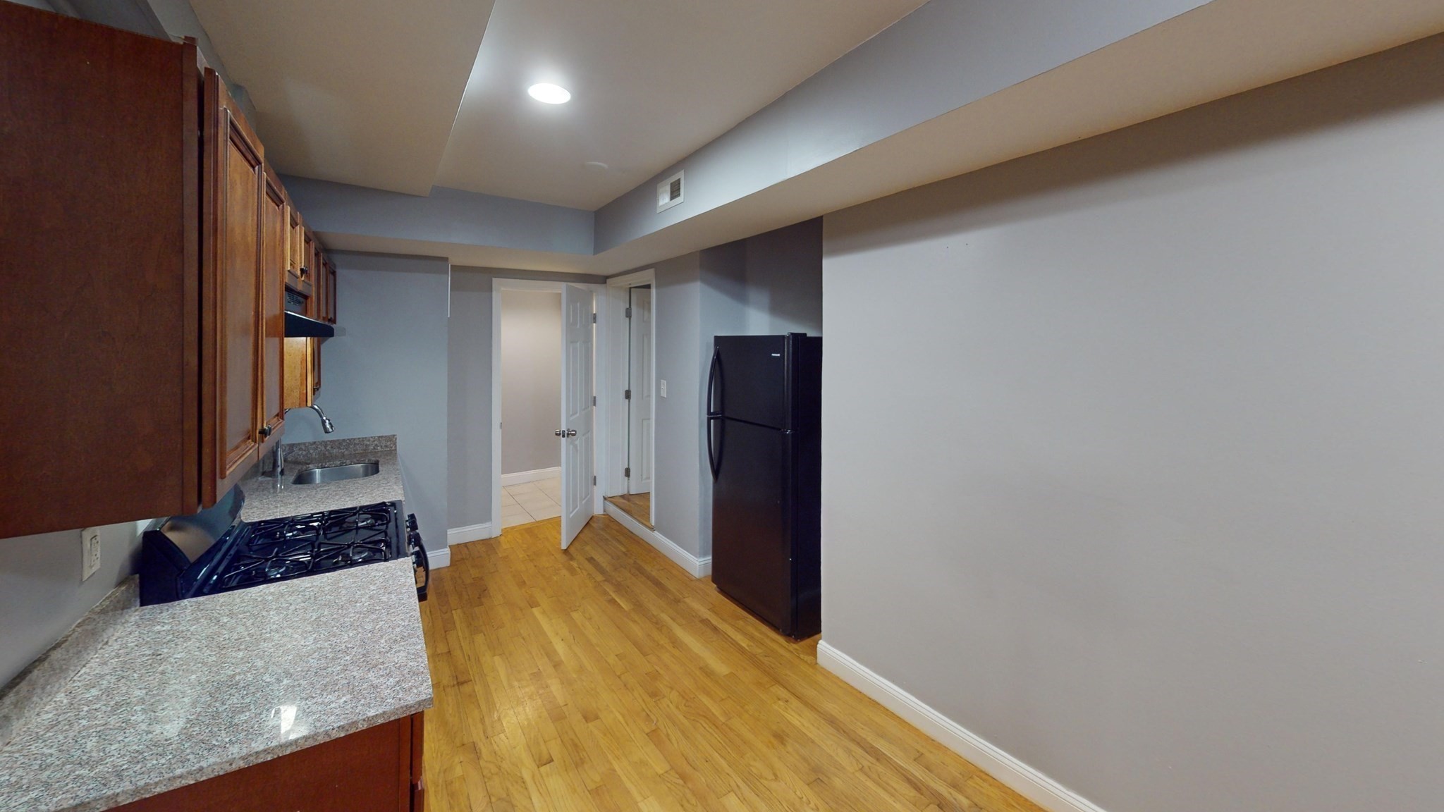 25 Maywood Street # 1 Property Photo 3