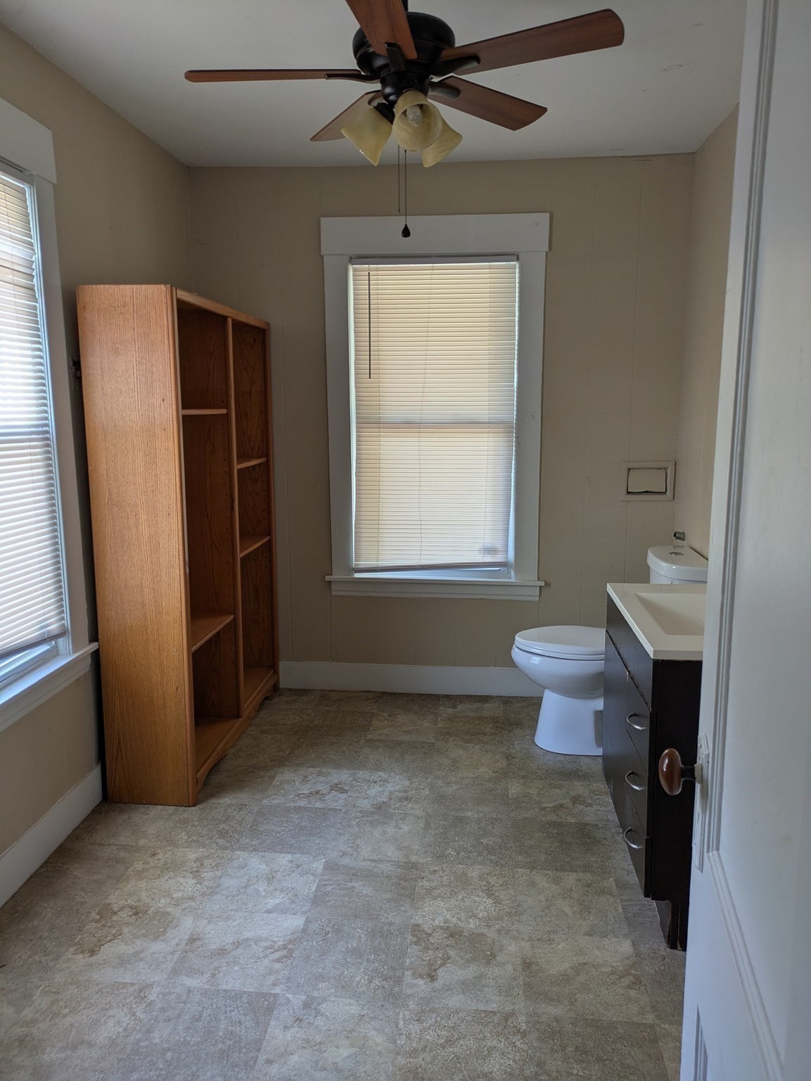 210 Albemarle St Property Photo 6