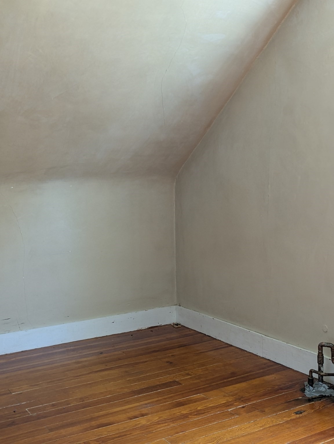 210 Albemarle St Property Photo 18