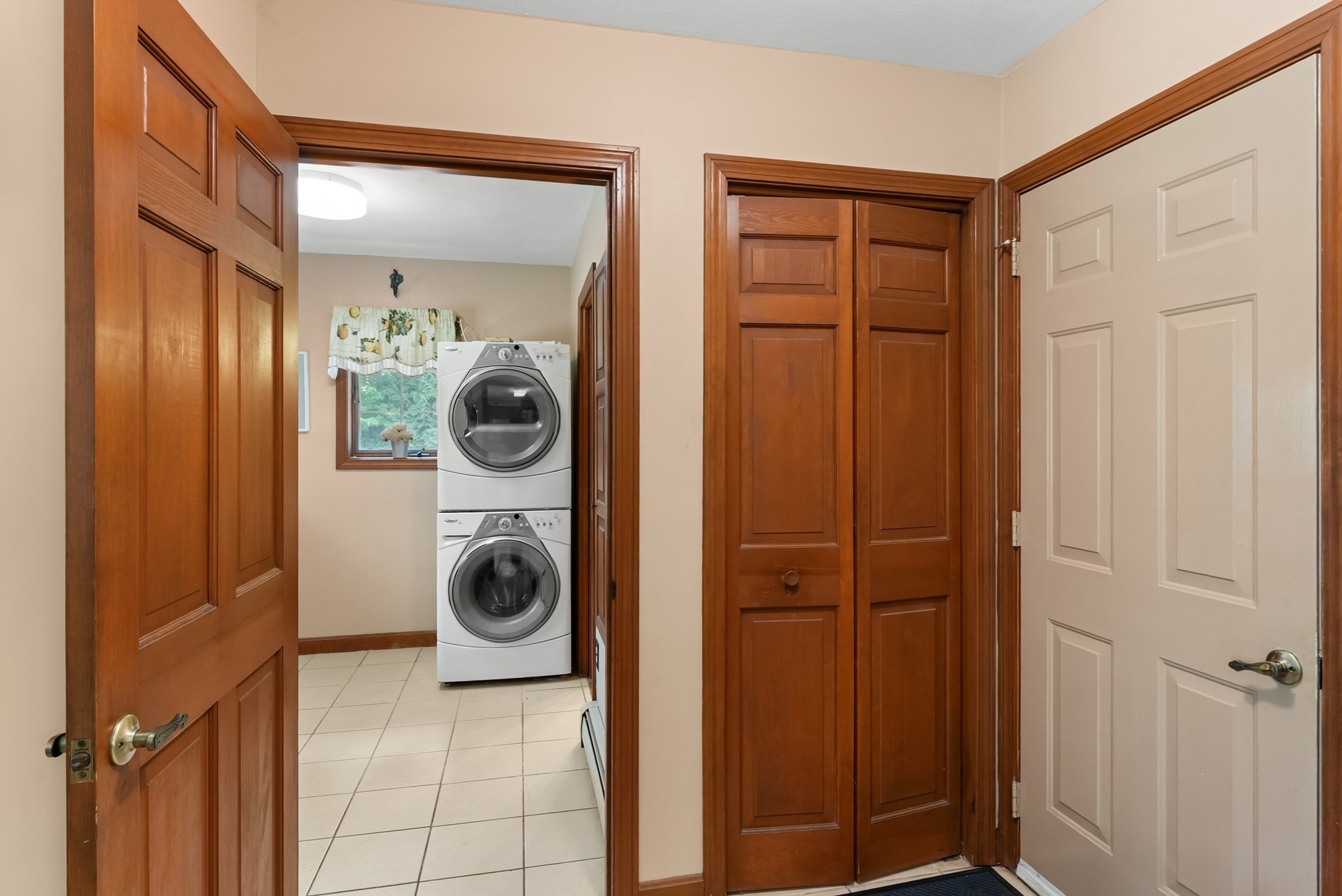 191 Fairway Drive Property Photo 7