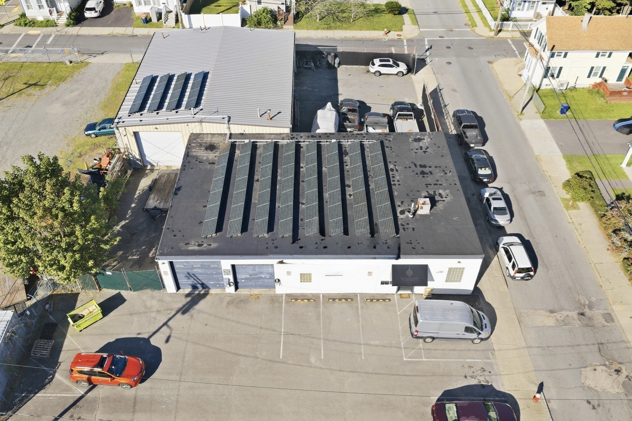 200 North St Property Photo 8