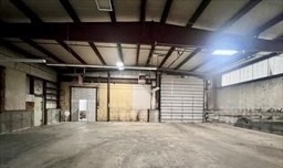 200 North St Property Photo 18