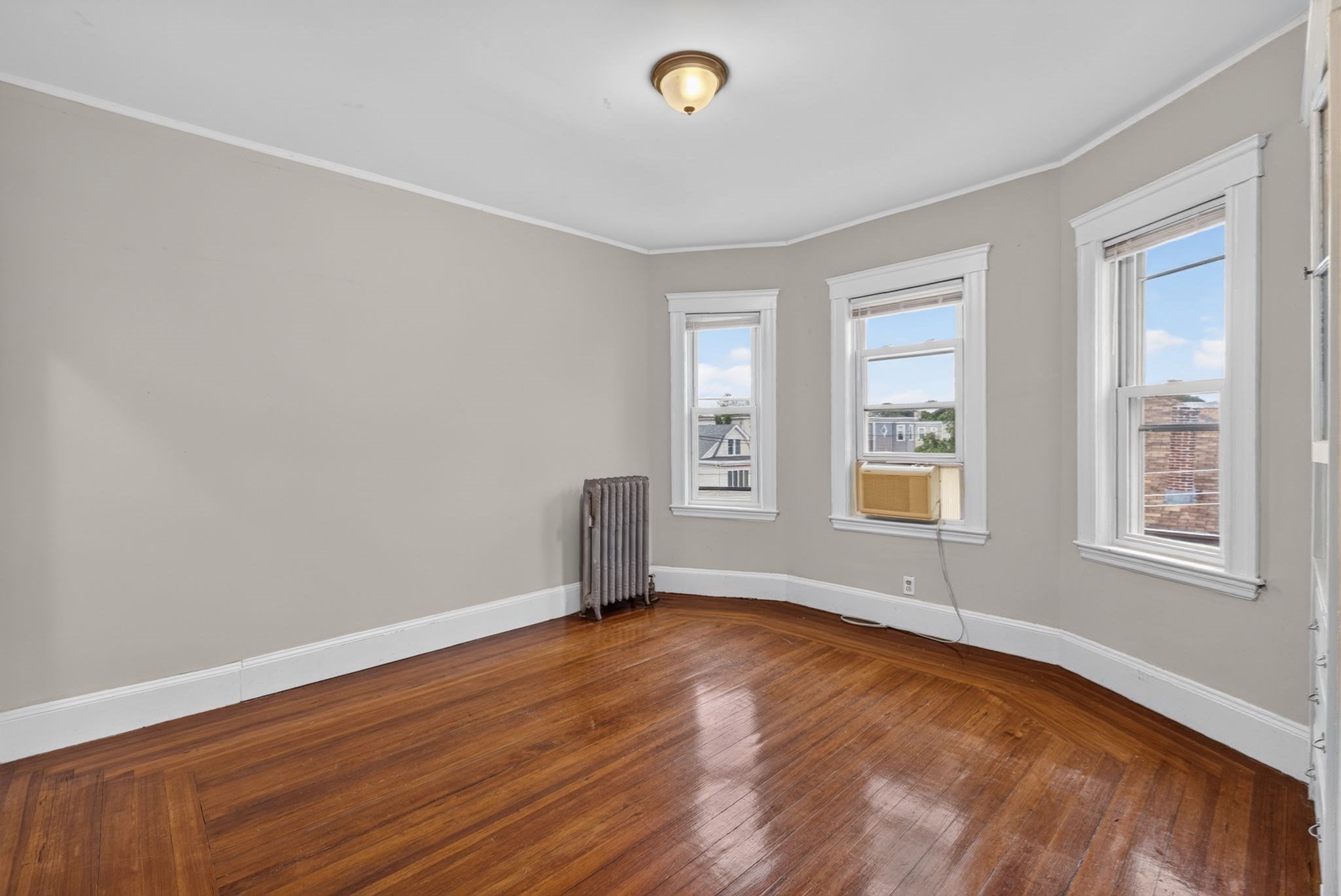 50 Lambert St. Property Photo 13