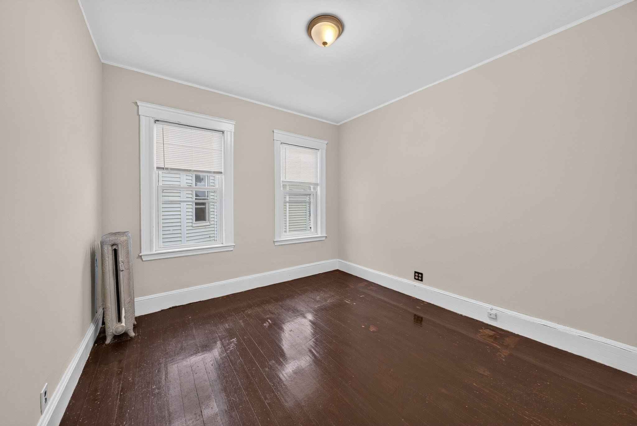 50 Lambert St. Property Photo 15