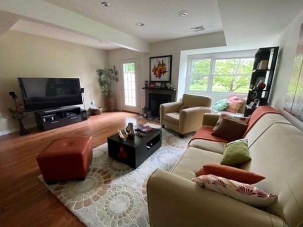10 Merganser Way # 10 Property Photo 4