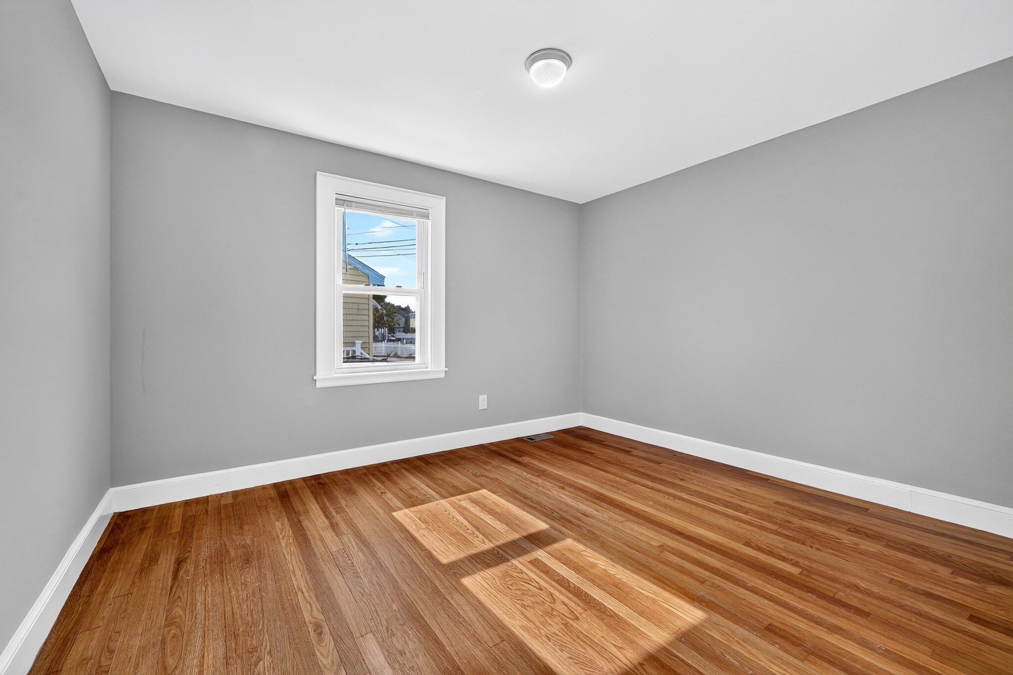 136 W Squantum St. Property Photo 7