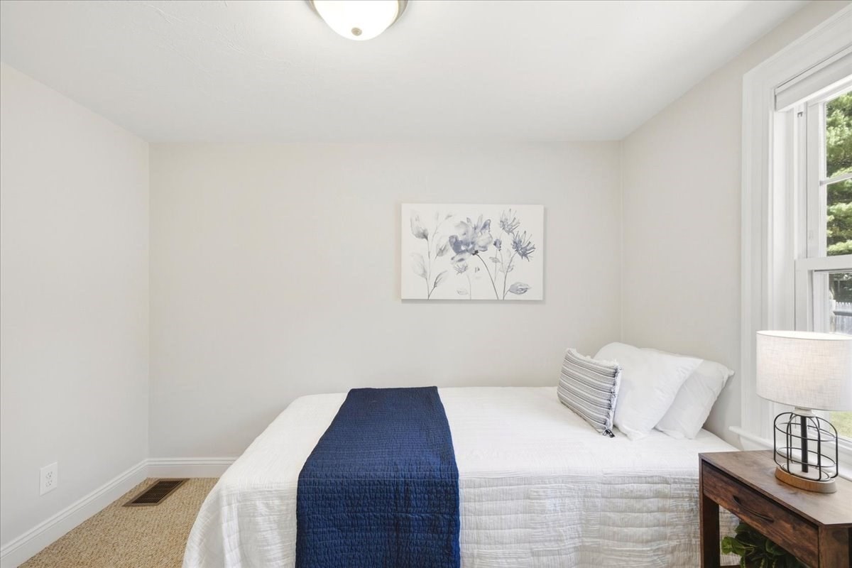 37 Brook Property Photo 26