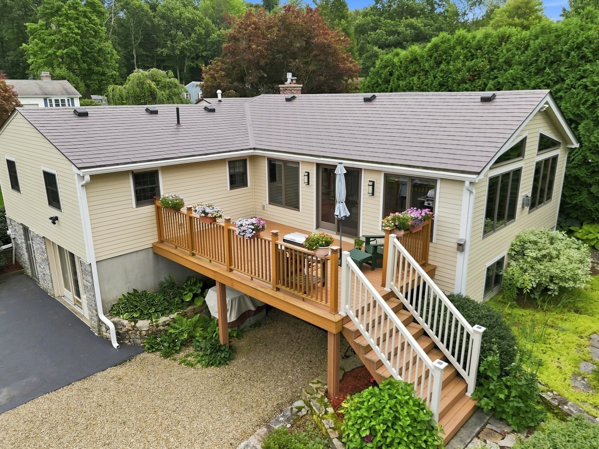21 Old Meetinghouse Rd Property Photo 17