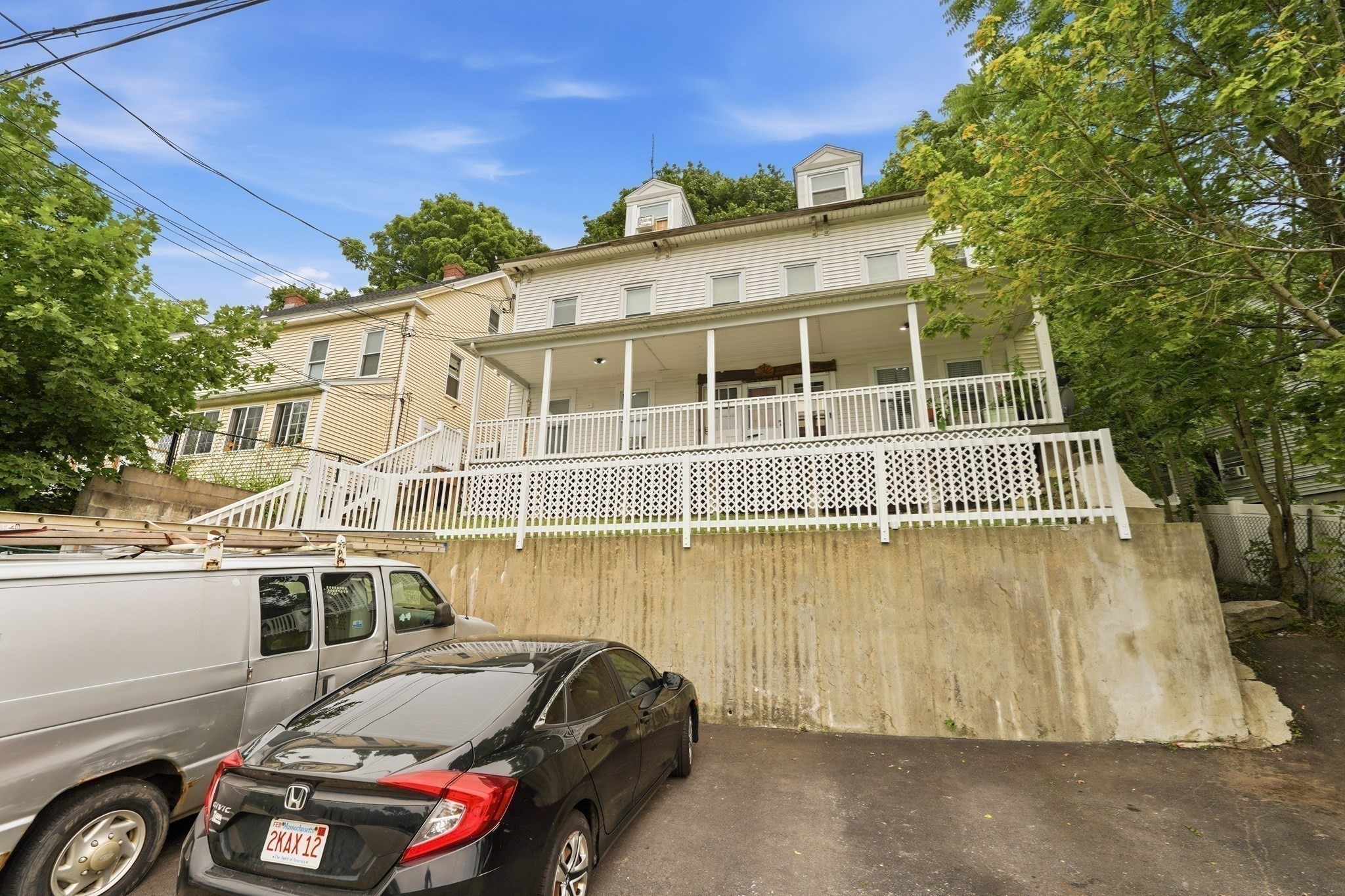 1 Oak St Property Photo 6