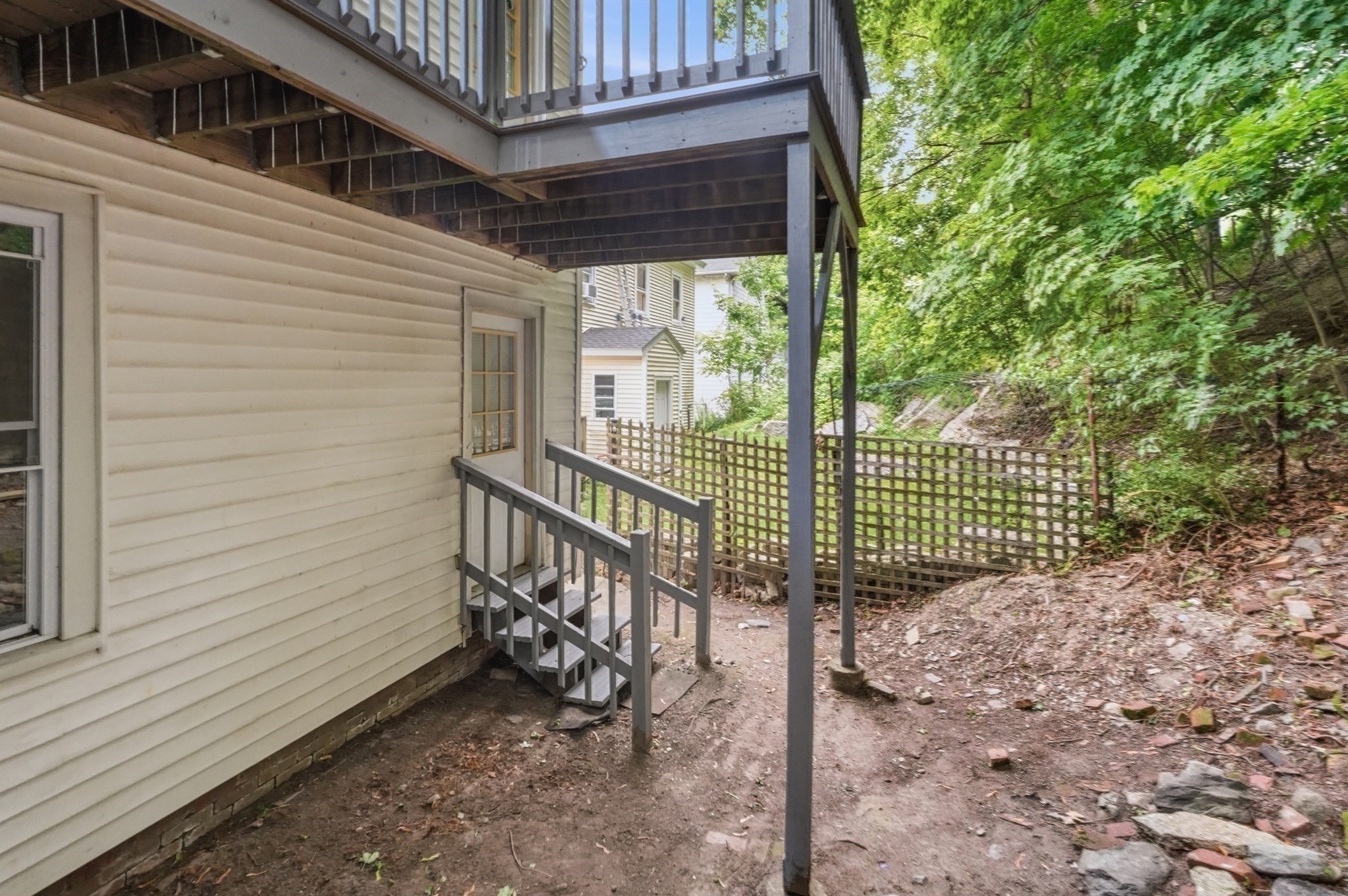 1 Oak St Property Photo 16