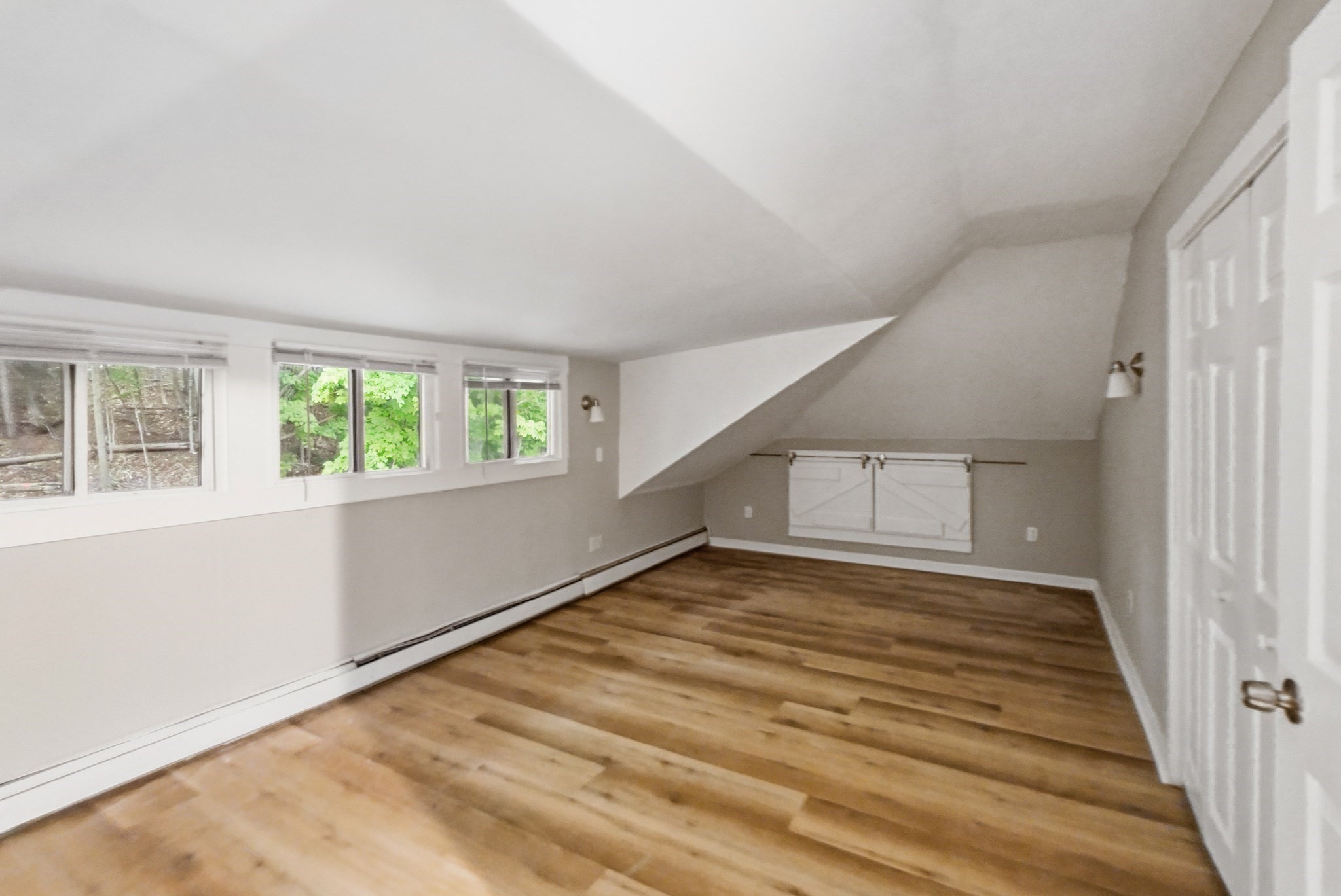 1 Oak St Property Photo 19