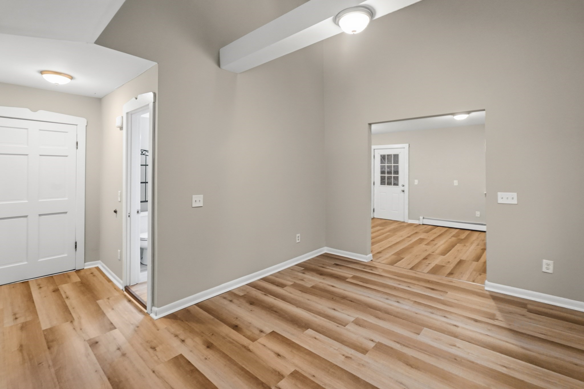 1 Oak St Property Photo 29