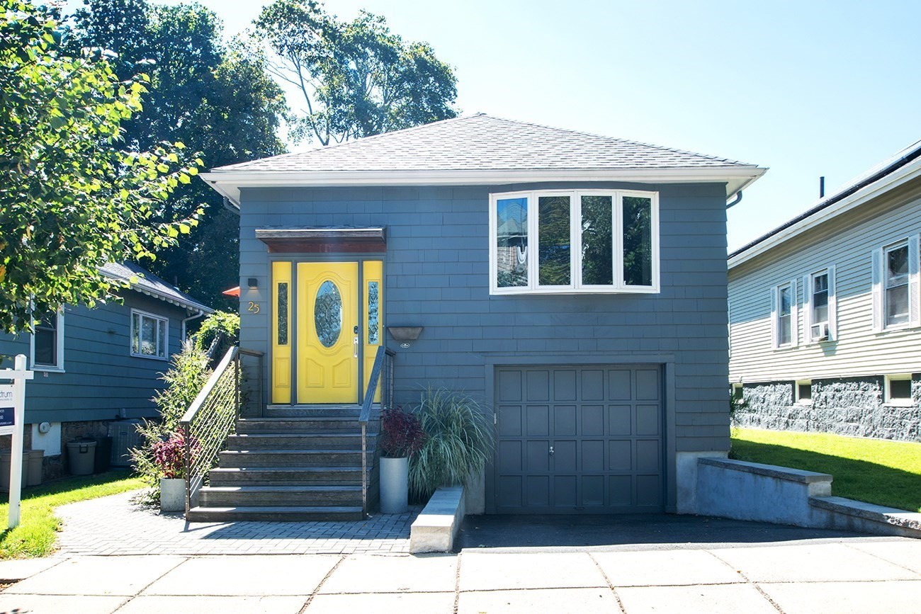 25 Bexley Rd Property Photo 1