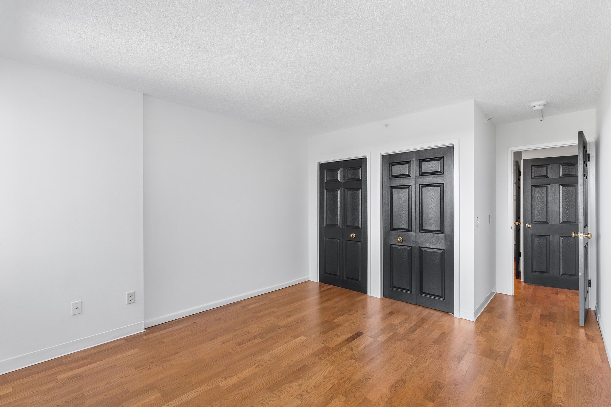 250 Hammond Pond Pkwy # 1006n Property Photo 20