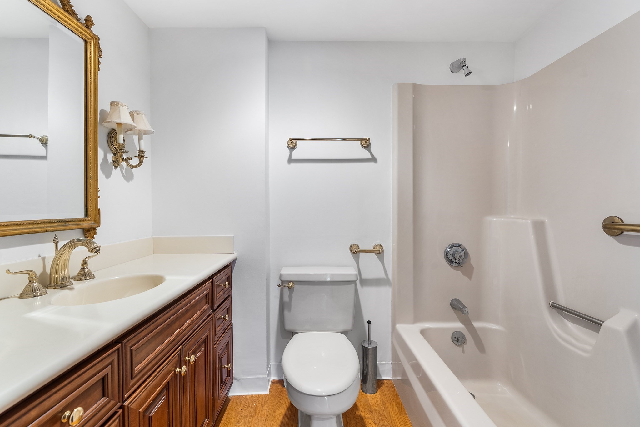 250 Hammond Pond Pkwy # 1006n Property Photo 21