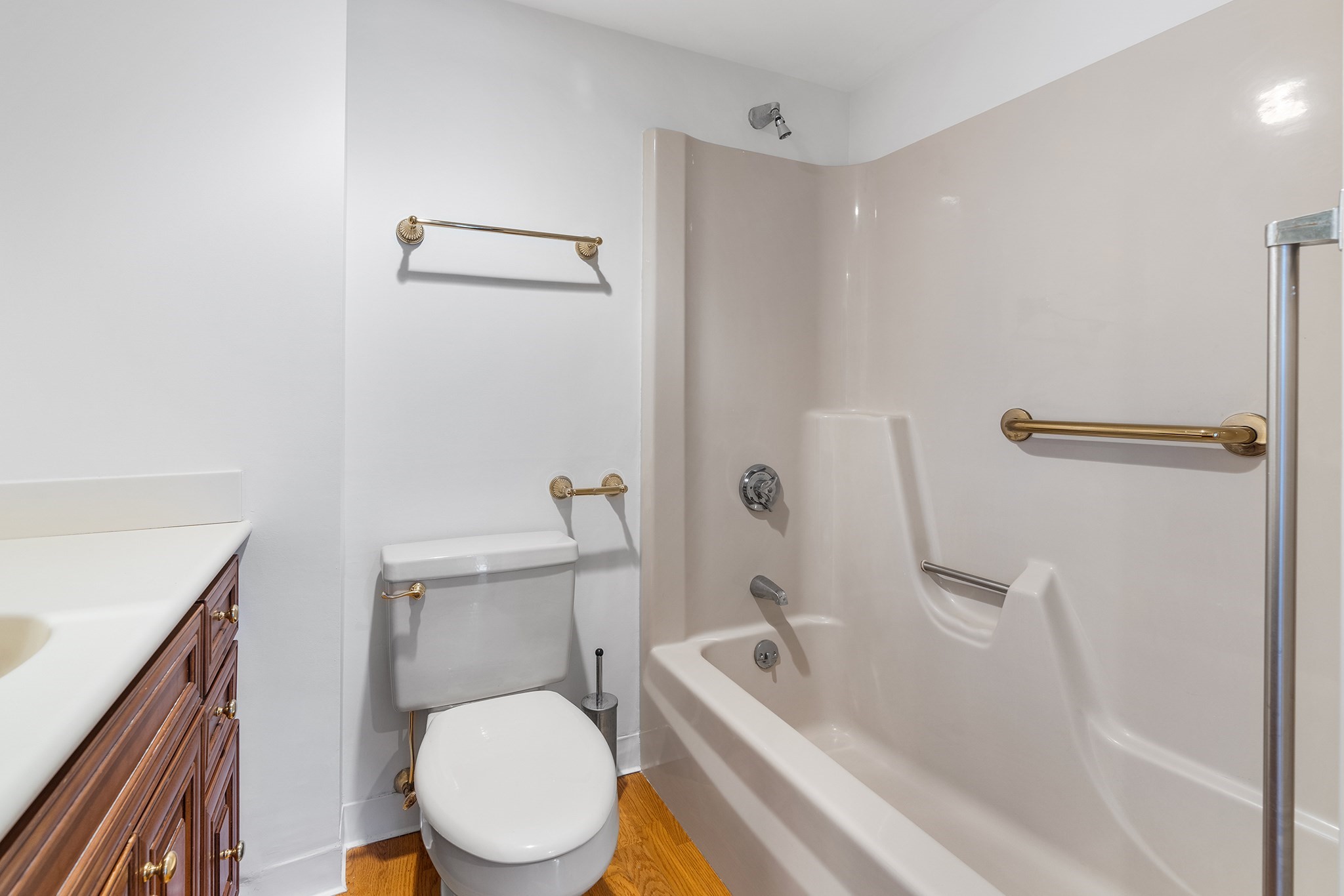 250 Hammond Pond Pkwy # 1006n Property Photo 23