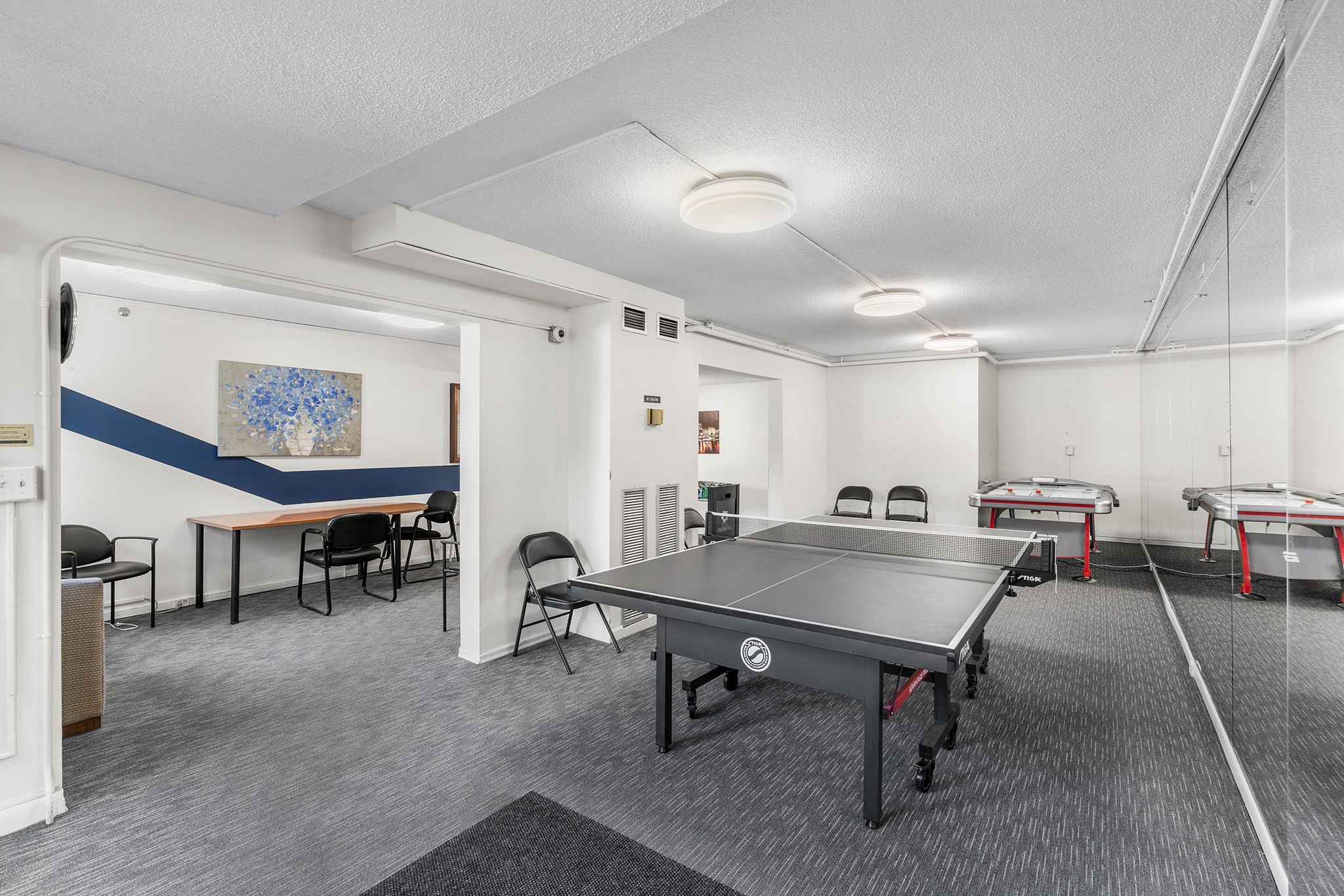 250 Hammond Pond Pkwy # 1006n Property Photo 33