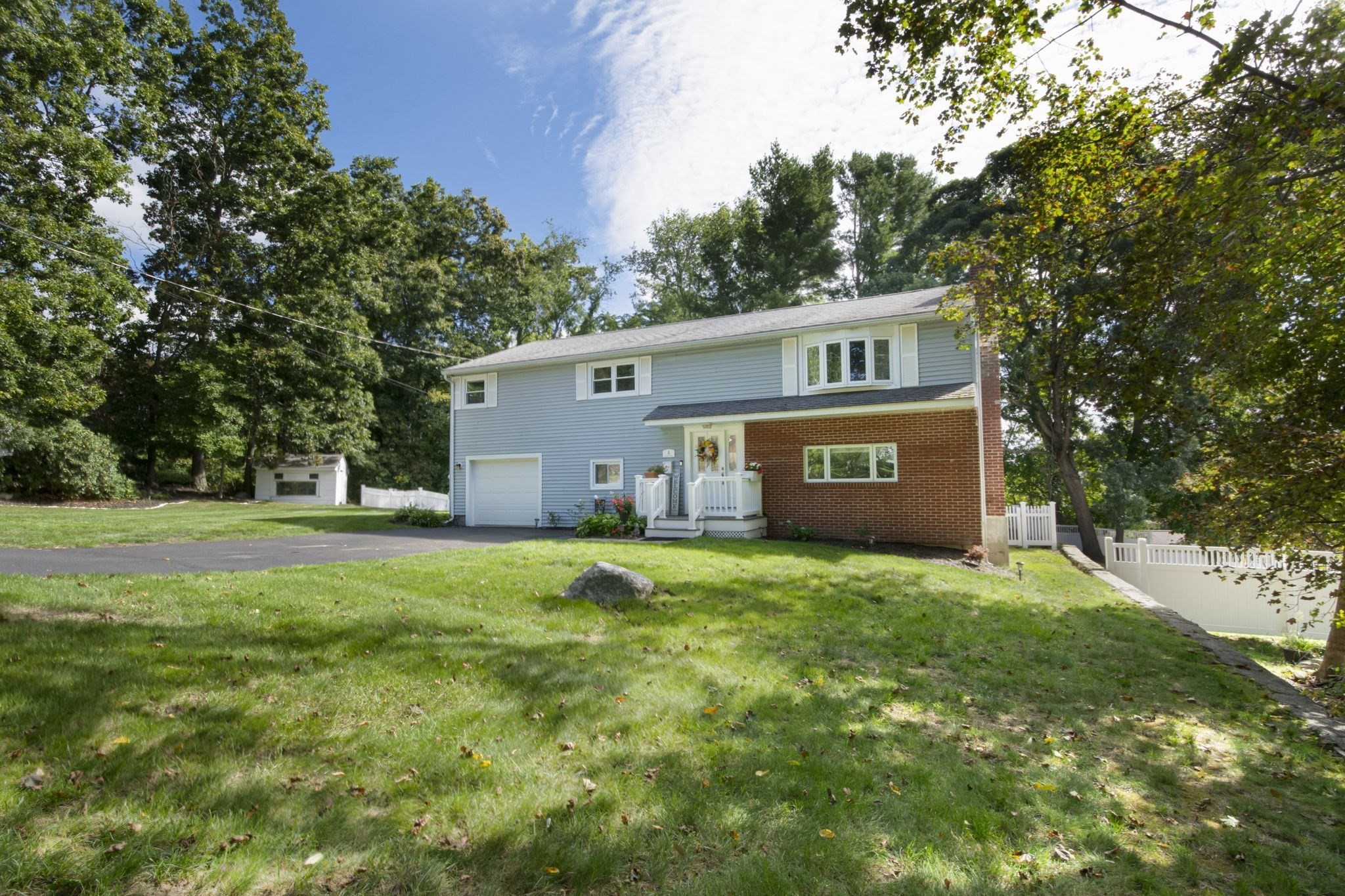 4 Carter Rd Property Photo 1
