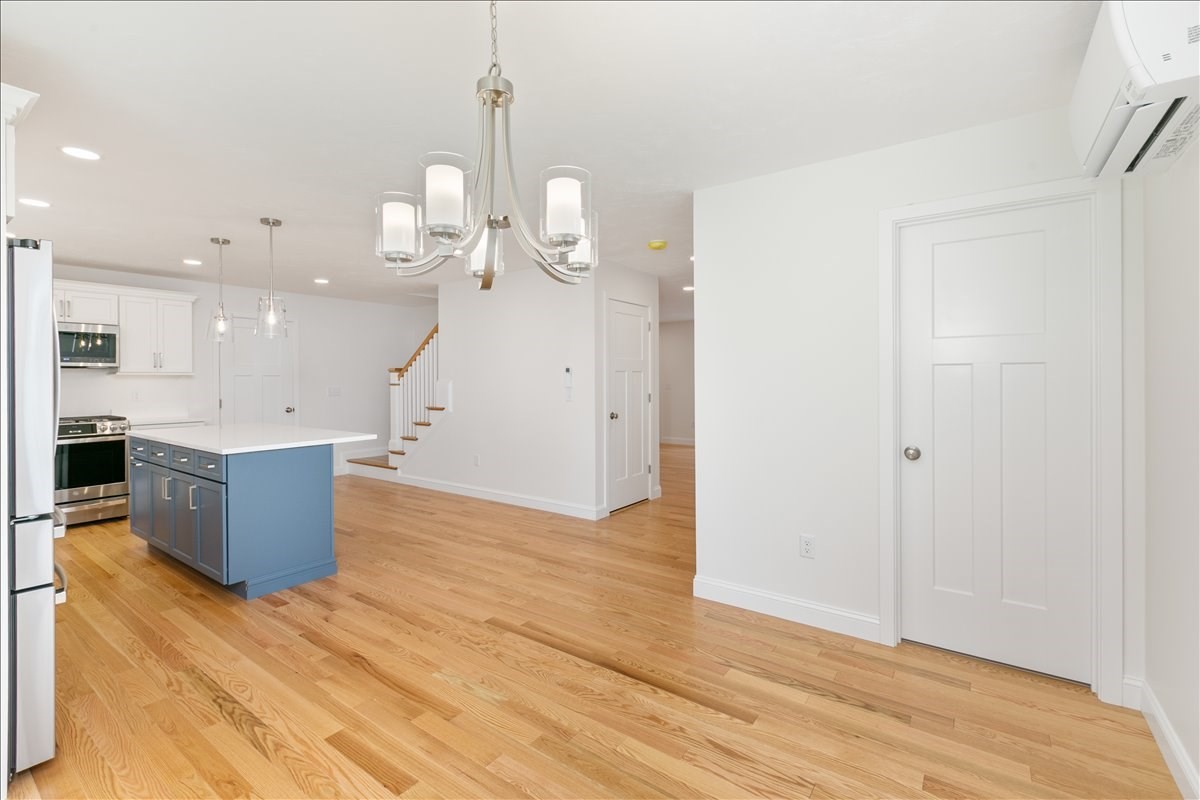1152 Bridge St Property Photo 15
