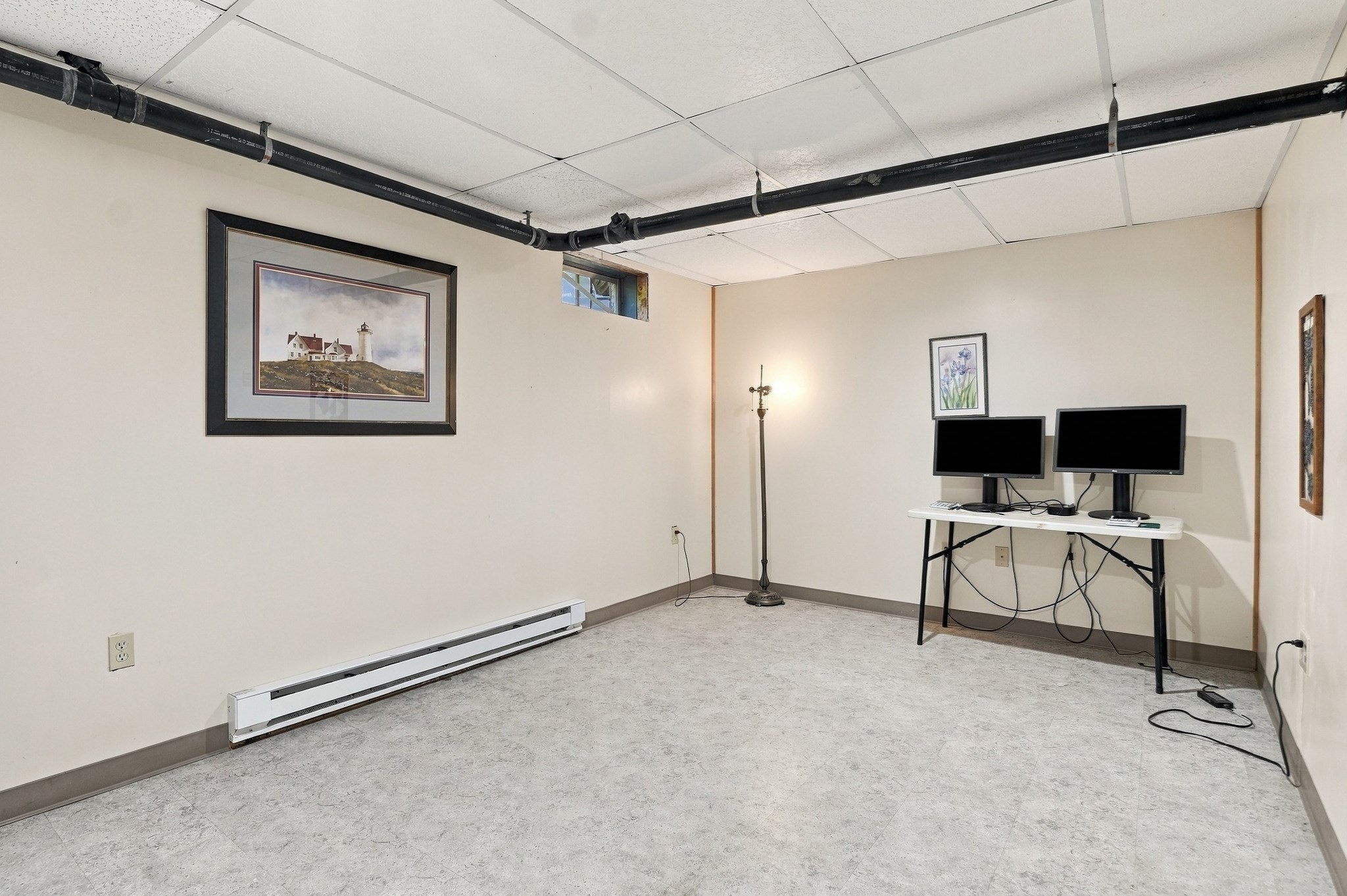 10 Flaxfield Road Property Photo 24