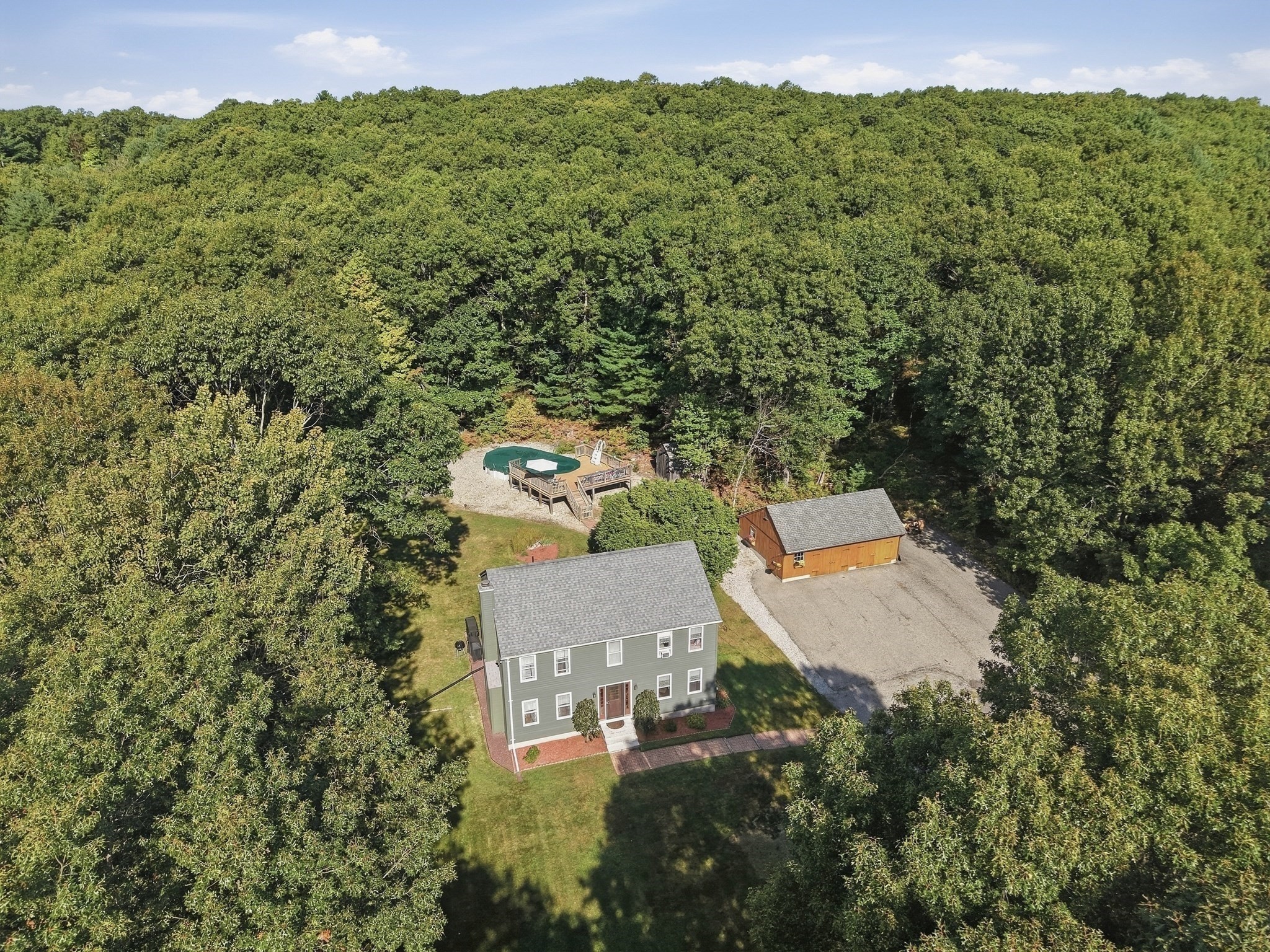 10 Flaxfield Road Property Photo 37