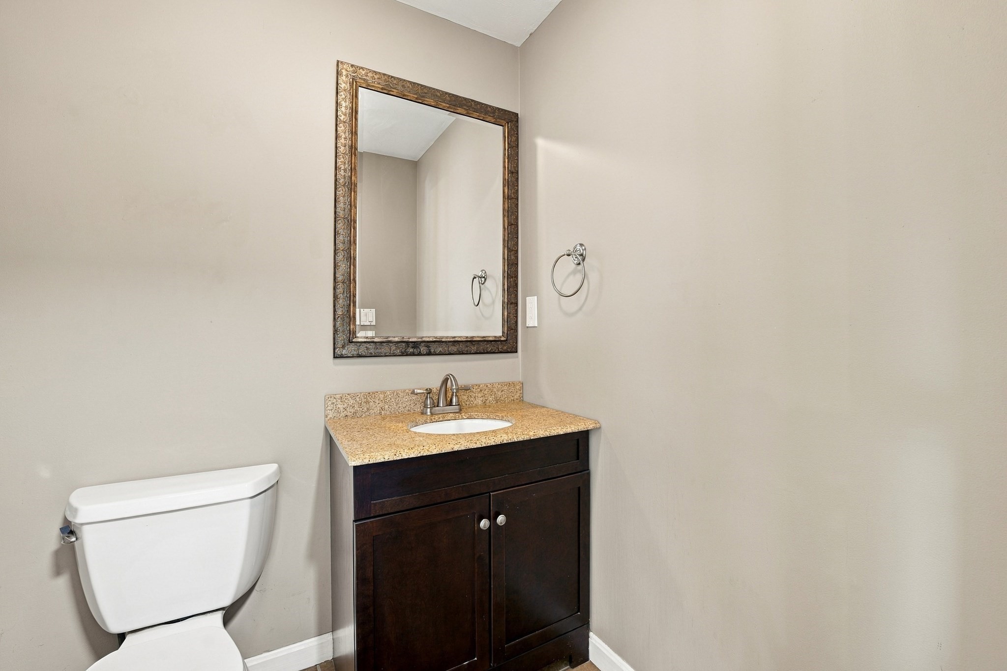 71 Nichols St Property Photo 10