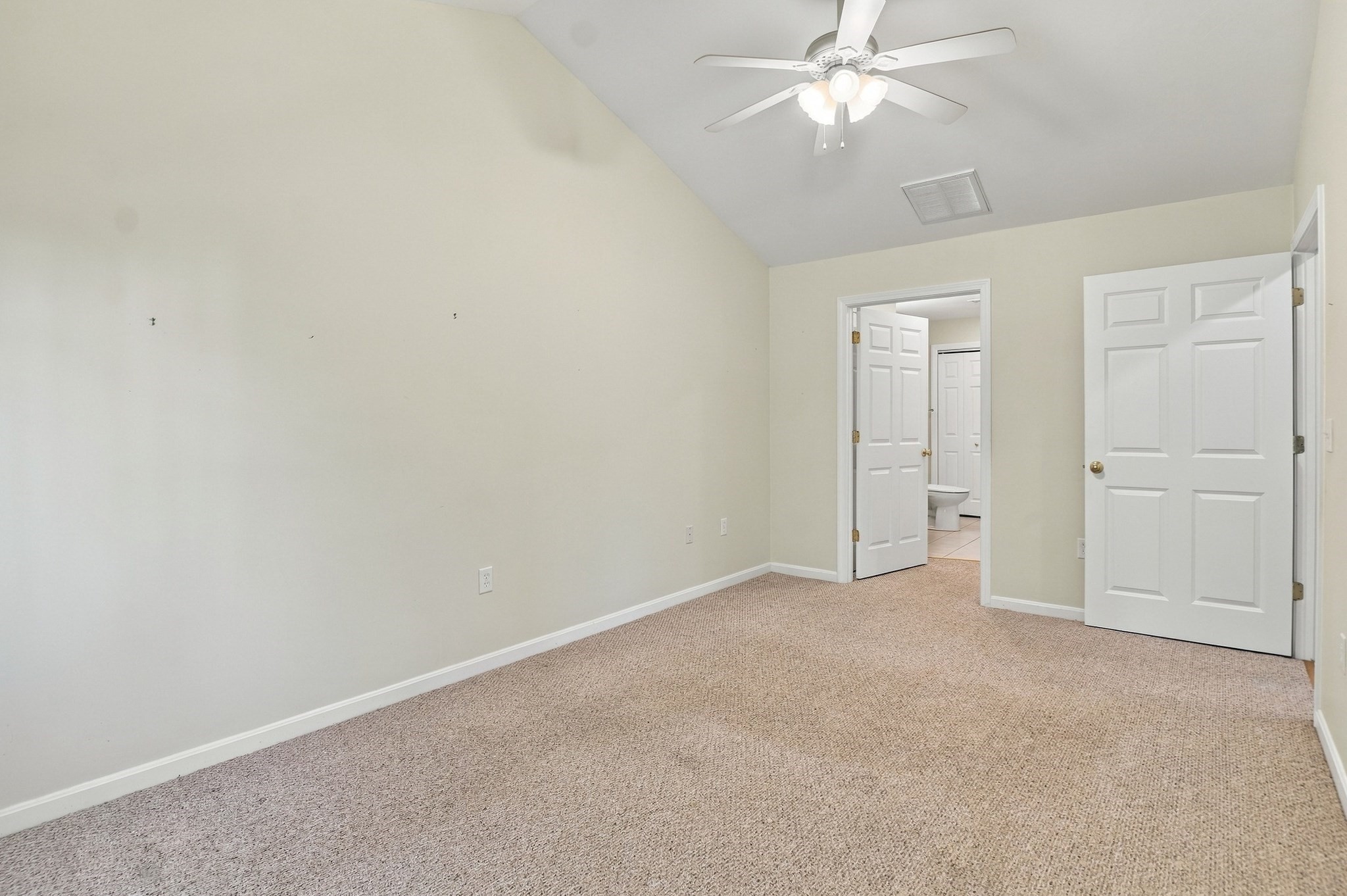 4 Concord Court # A Property Photo 18