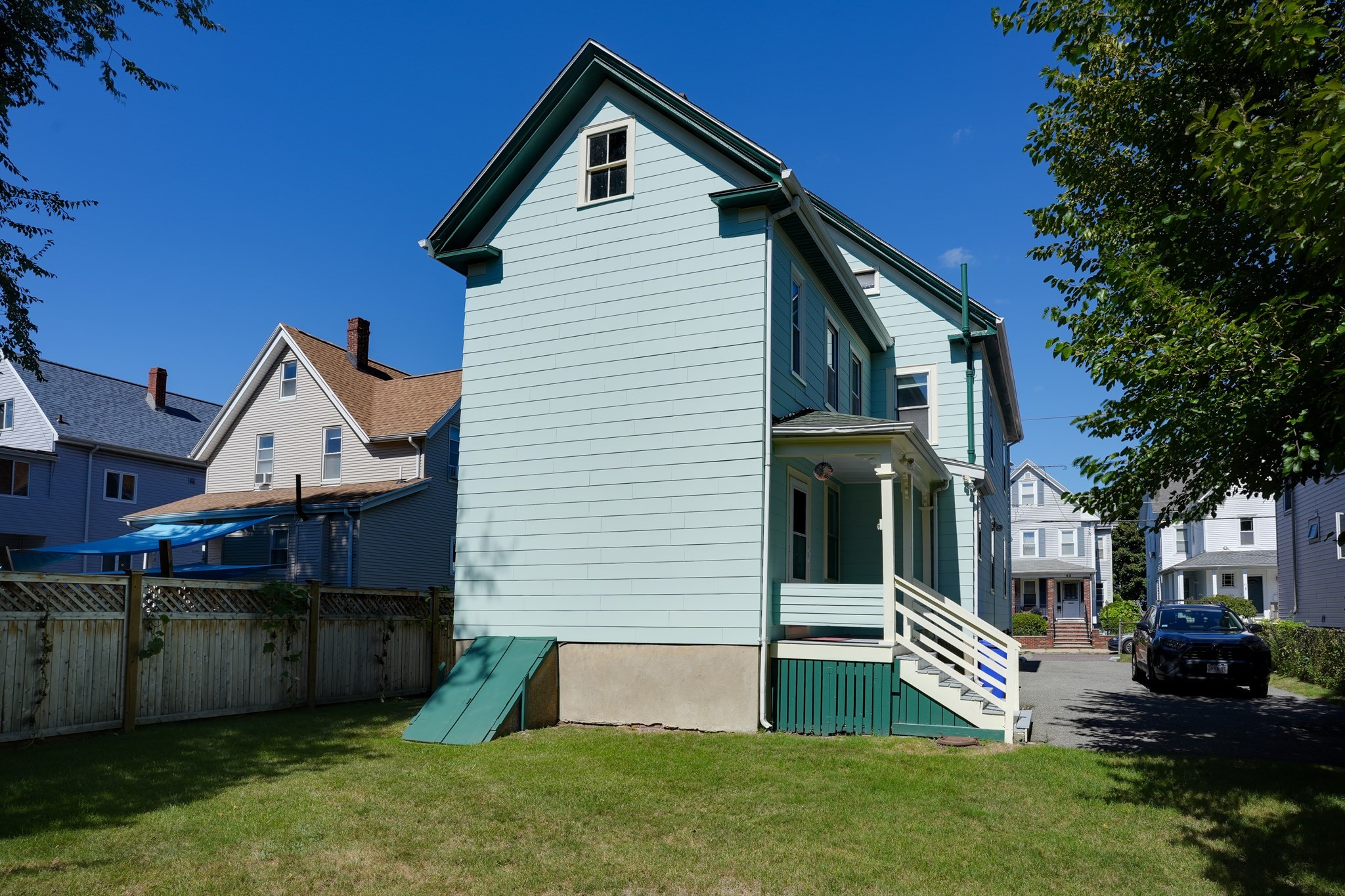 44 Watts St Property Photo 3