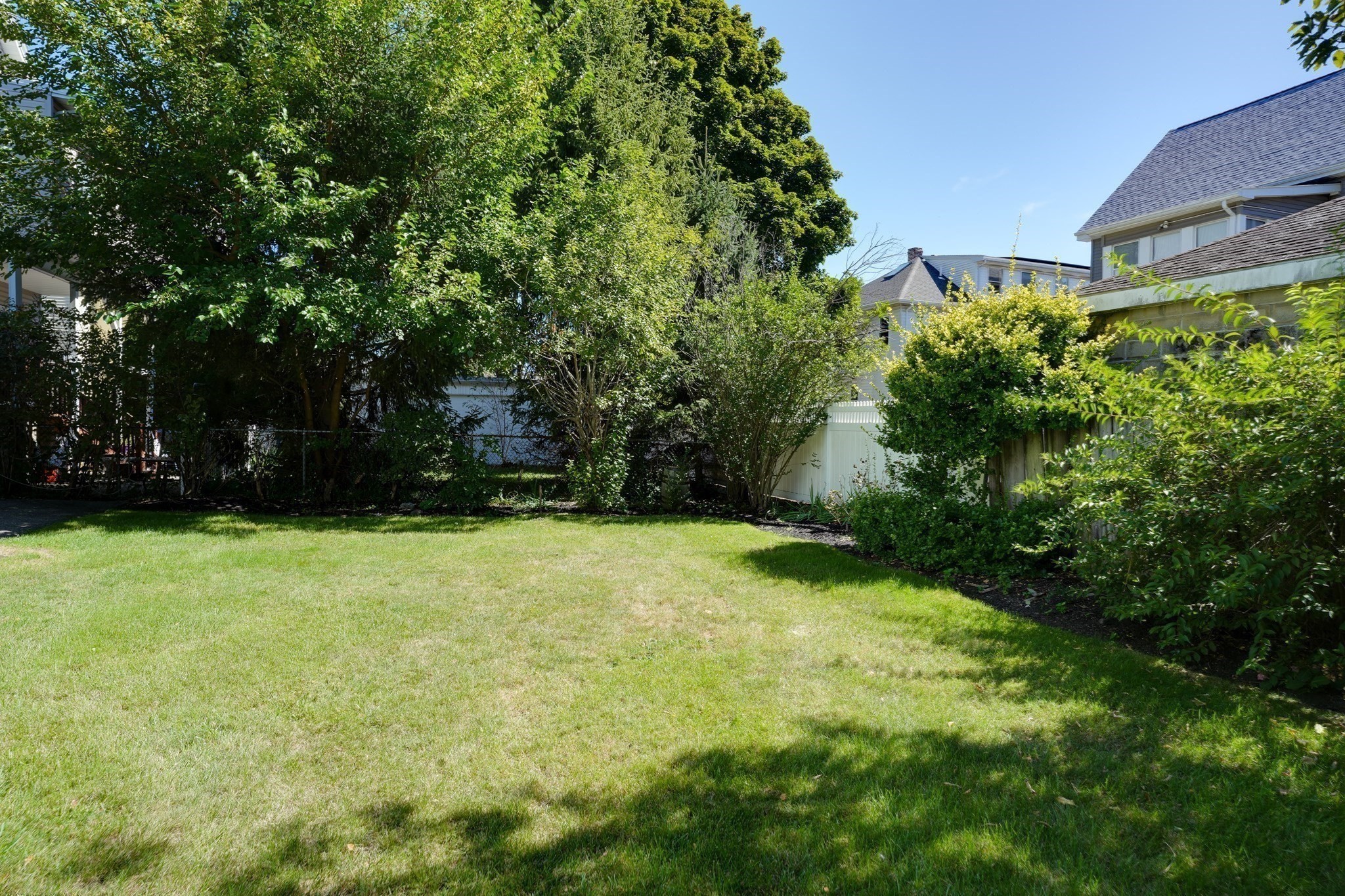 44 Watts St Property Photo 25