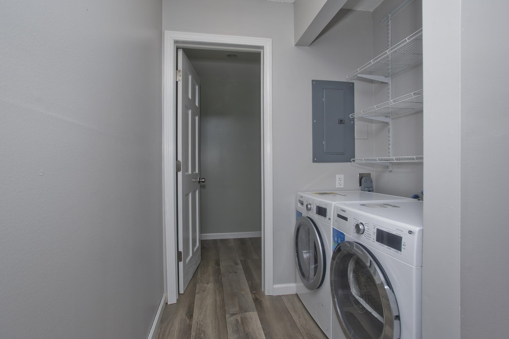 20 Lawrence Ave # 38c Property Photo 12