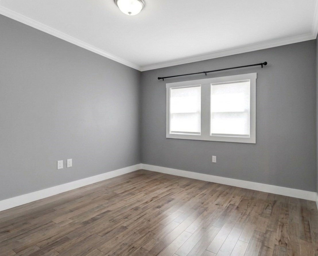 10 Oak St # 1 Property Photo 5