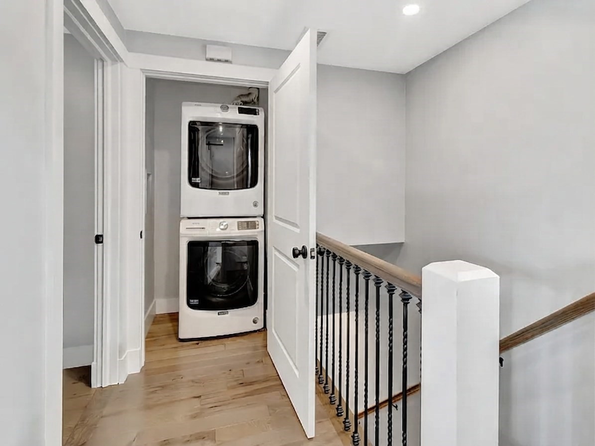 10 Oak St # 1 Property Photo 12