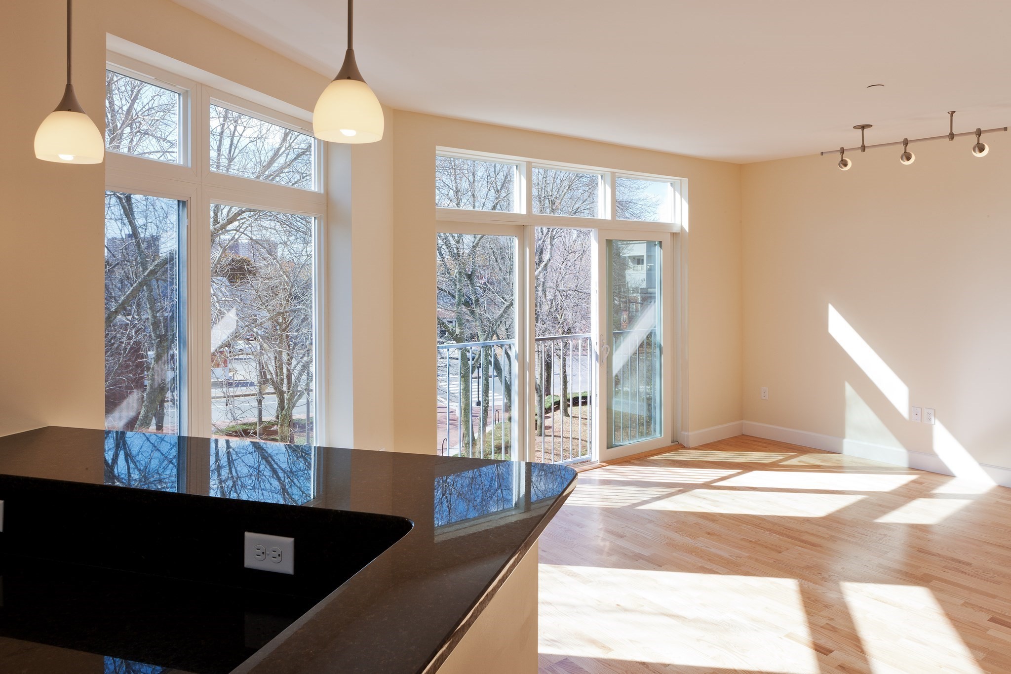7 Cameron # 408 Property Photo 1