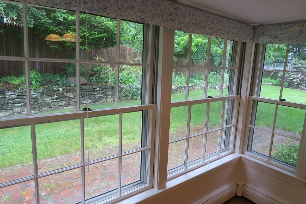 395 Boston Post Rd Property Photo 5