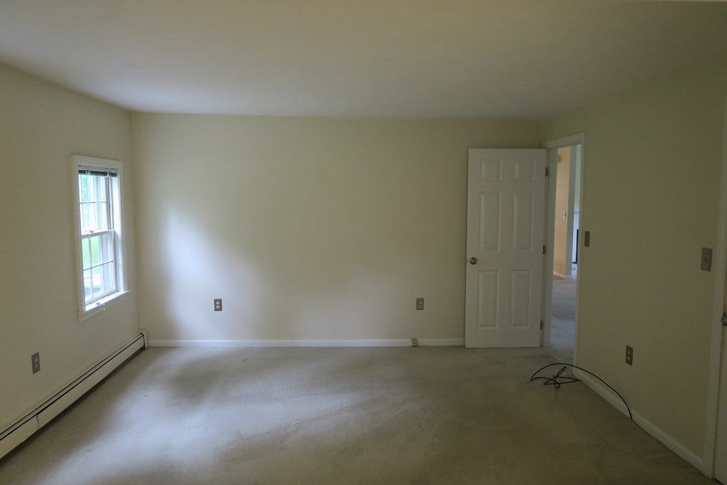 395 Boston Post Rd Property Photo 17