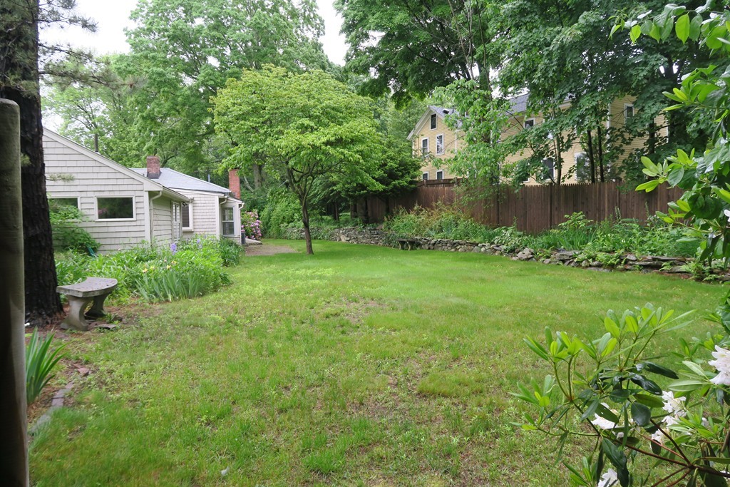 395 Boston Post Rd Property Photo 24