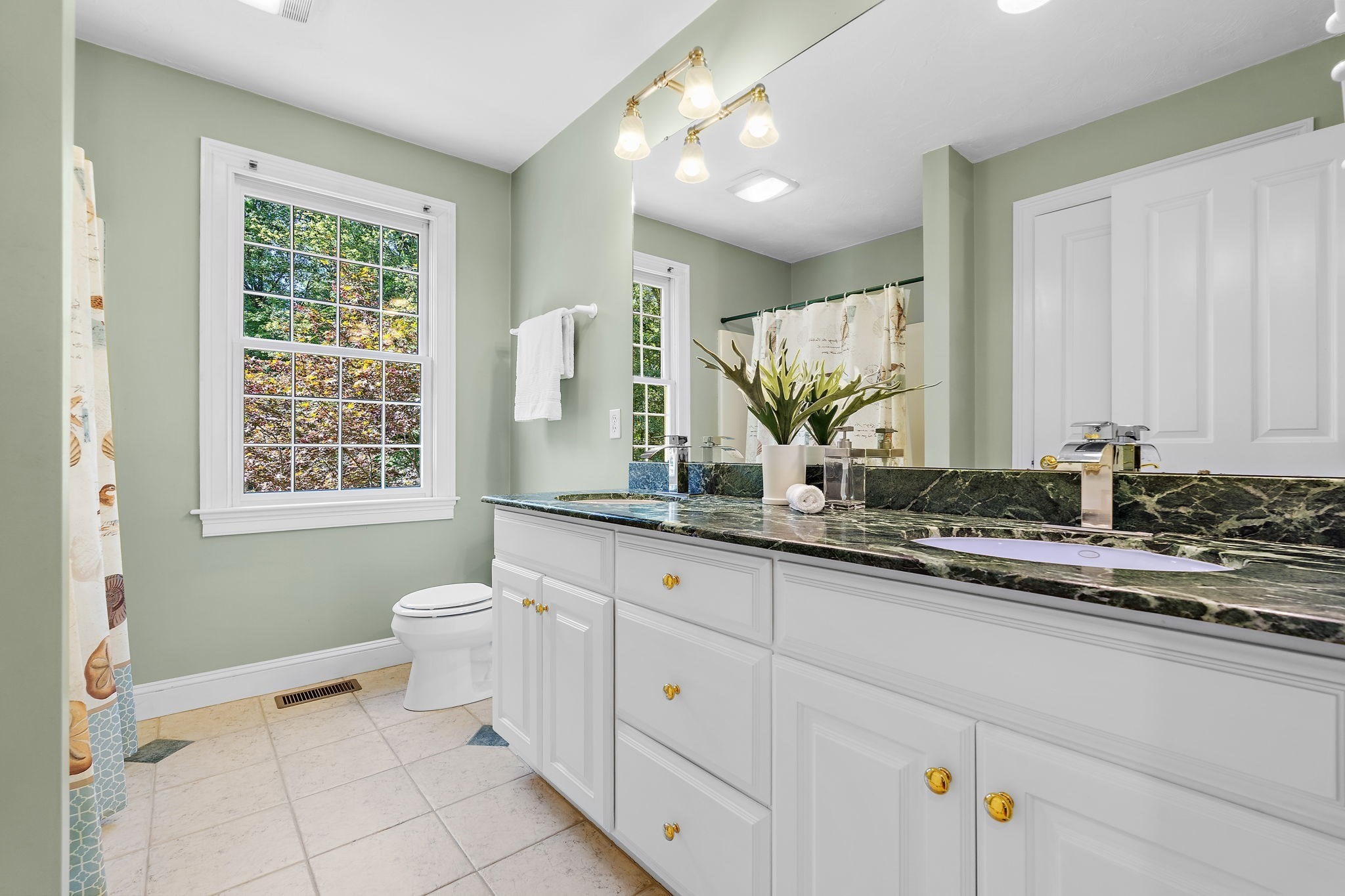 14 Annie Moore Road Property Photo 26