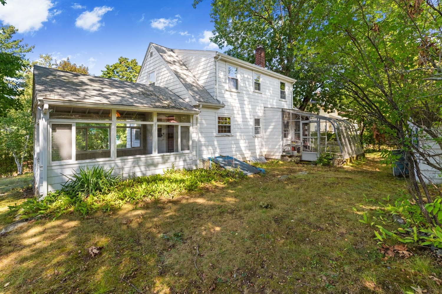 40 Valentine Rd Property Photo 5
