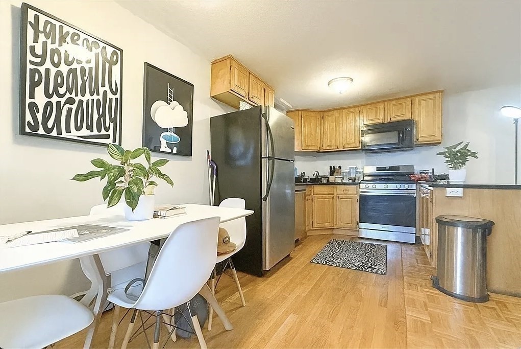 10 Avon Street # 17 Property Photo 5