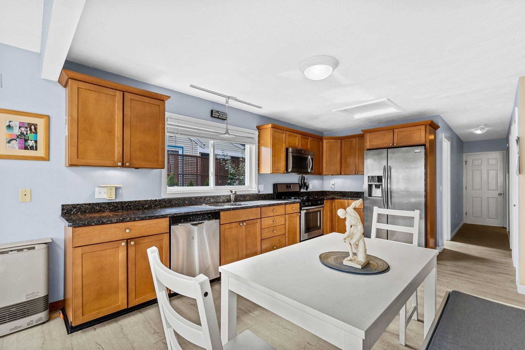 20 Off Conwell Street Unit 2 Property Photo 6