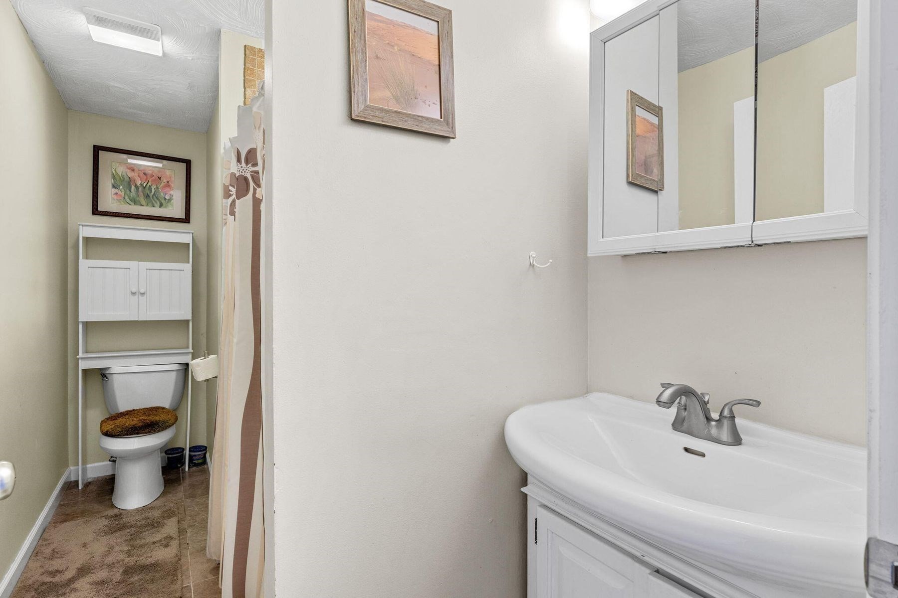 20 Off Conwell Street Unit 2 Property Photo 9